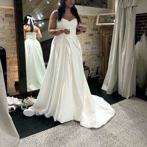 “Larissa" Gown MJ813 as seen on Monica from S8 of Love is Blind